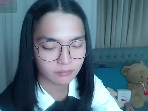 zhaviahale21 online show from July 4, 10:04 pm
