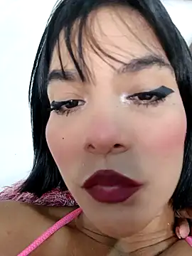 misskitty19-01 online show from January 28, 11:38 am