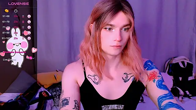 Alice Hells online show from March 28, 5:37 pm