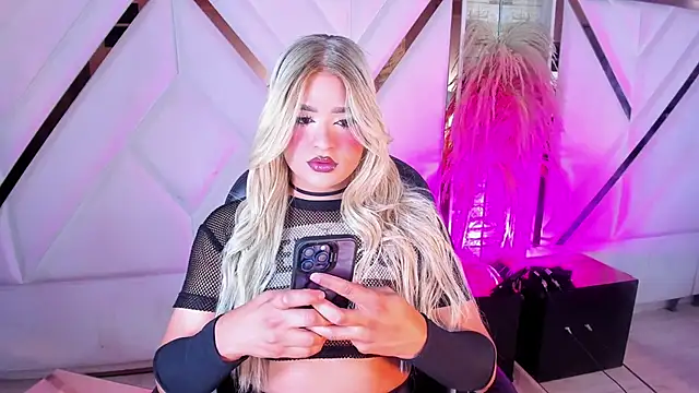 Elody Preysler69 online show from April 22, 4:19 am