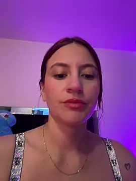 Snapshot of Mia_Frank_ chatting on October 23, 7:29 pm Mia Frank online show from October 23, 7:29 pm
