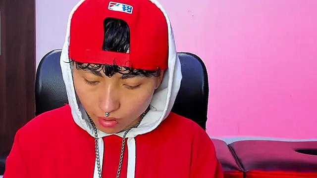 Im Mathias online show from February 28, 2:29 am