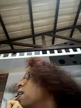 zahrivk1 online show from October 18, 12:47 am