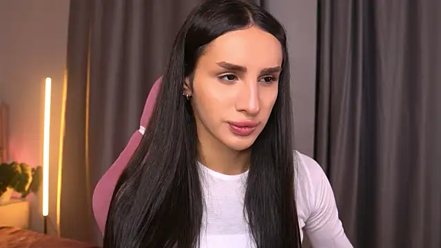 Kim Oberlin  online show from November 9, 3:57 pm