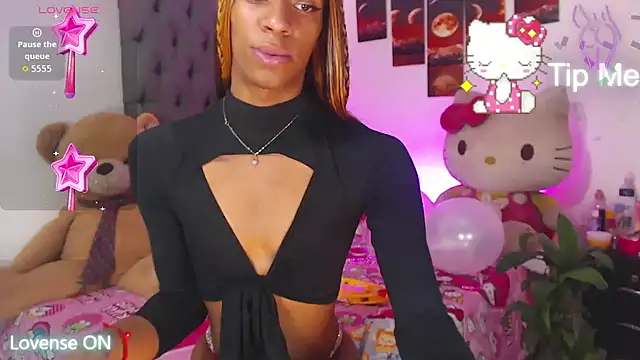 lucianadolll online show from April 19, 3:18 am