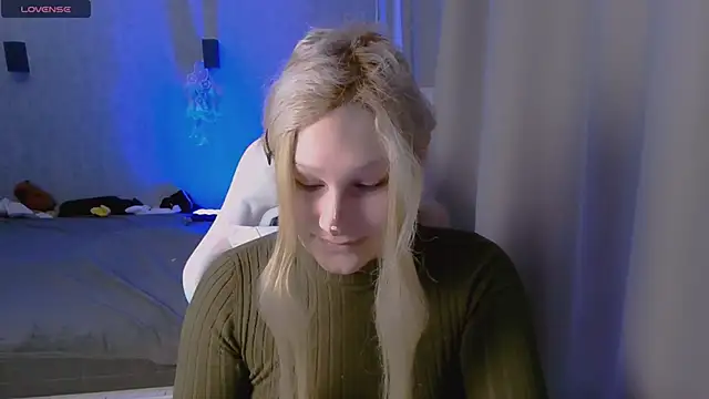 Kleo Godde online show from September 14, 2:39 am