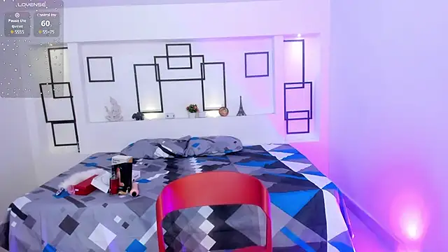 NamoiSmith online show from March 4, 4:38 am