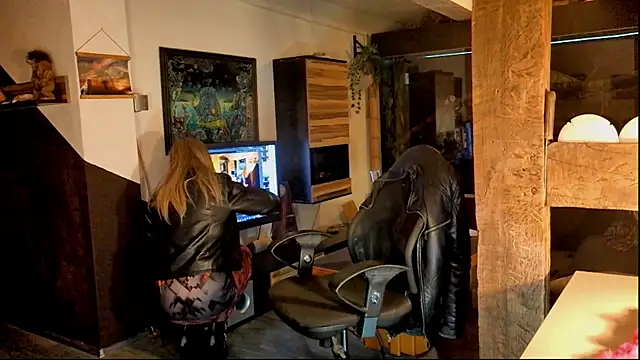 DYasmin69 online show from December 22, 9:30 pm