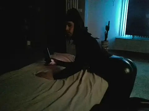 NoraInMask online show from January 11, 8:59 pm