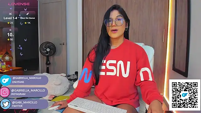 gabi marcillo online show from October 4, 4:57 am