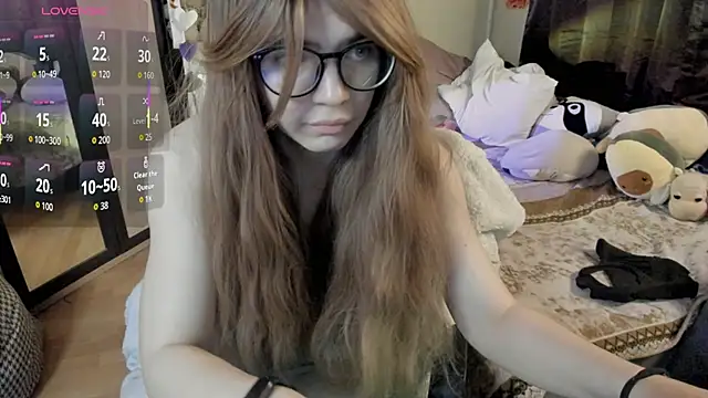 alexiamaleax online show from March 6, 3:23 am