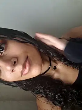 novinhatransexy online show from February 5, 4:04 pm