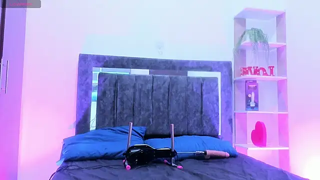 Nicol TransGirl online show from April 23, 4:53 am