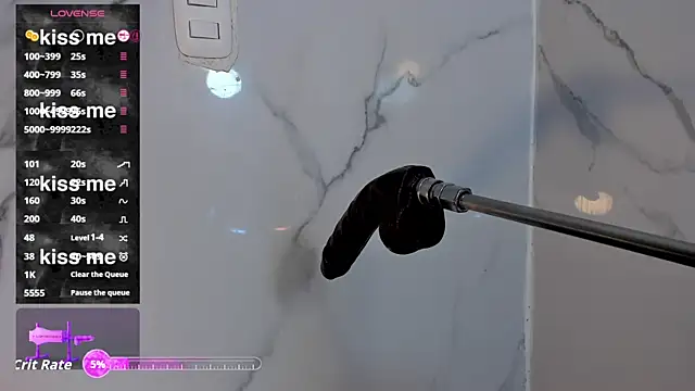 Sarahi Camila online show from April 22, 11:45 pm