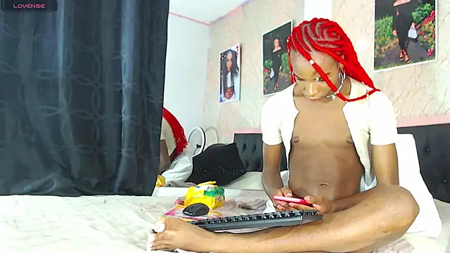 k stormi  online show from October 16, 1:06 am