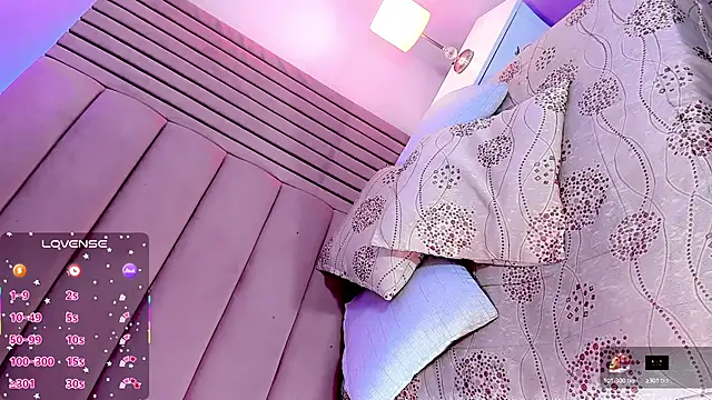 Dalis Hills online show from March 16, 5:11 am