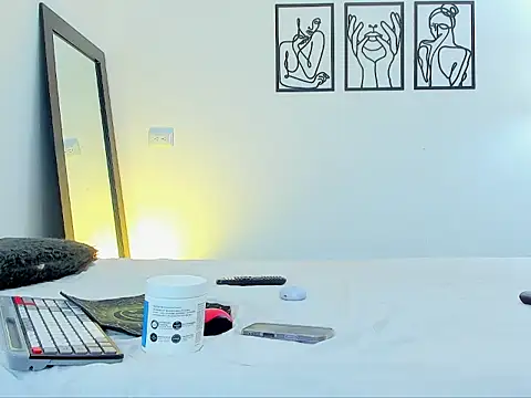 andrea cherryy online show from March 16, 1:04 pm