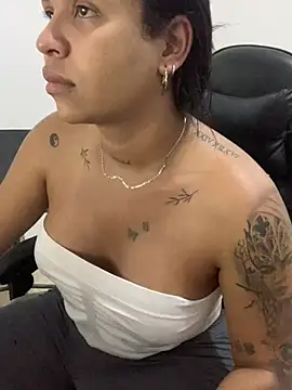 tinalove7 online show from February 27, 3:59 pm