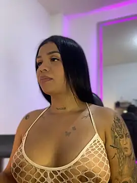 tinalove7 online show from April 28, 8:46 pm