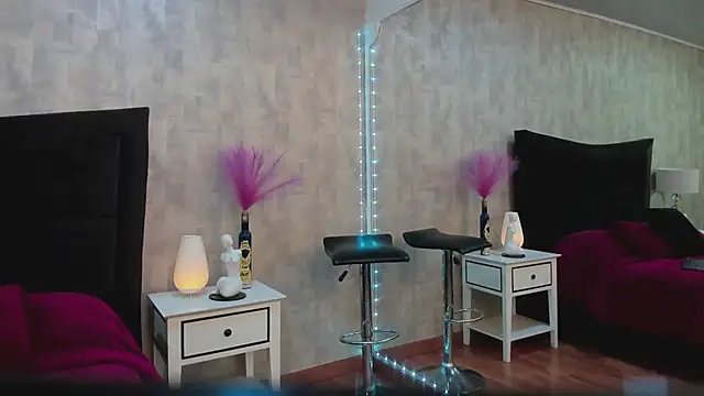 NahomyCarther online show from April 15, 11:27 pm