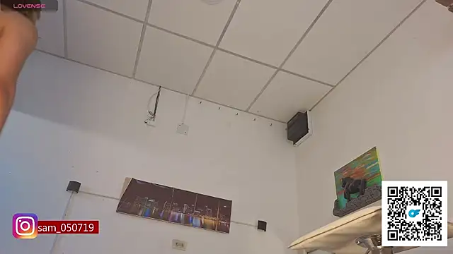 G obedient boy online show from February 9, 8:04 pm