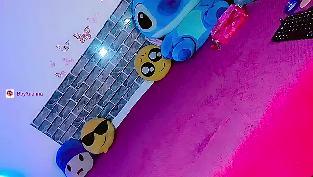 Ariana doll01 online show from January 11, 6:53 am