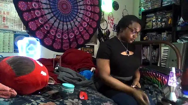 GardeniaFields online show from January 8, 4:27 am