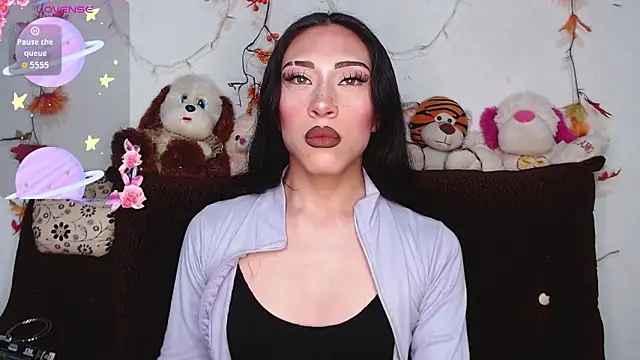 Snapshot of madison__rey chatting on October 21, 10:33 pm madison  rey online show from October 21, 10:33 pm