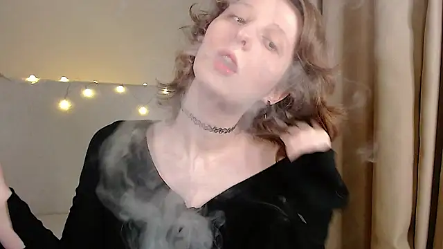 c0ralynx online show from October 9, 2:24 am