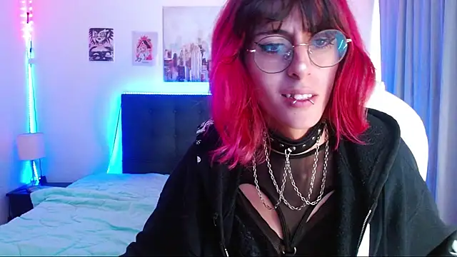 goth minerva online show from December 3, 2:10 pm