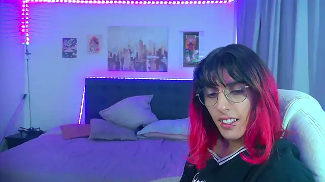 goth minerva online show from April 22, 1:51 pm