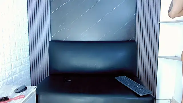 Raven Doll19 online show from April 23, 1:02 am