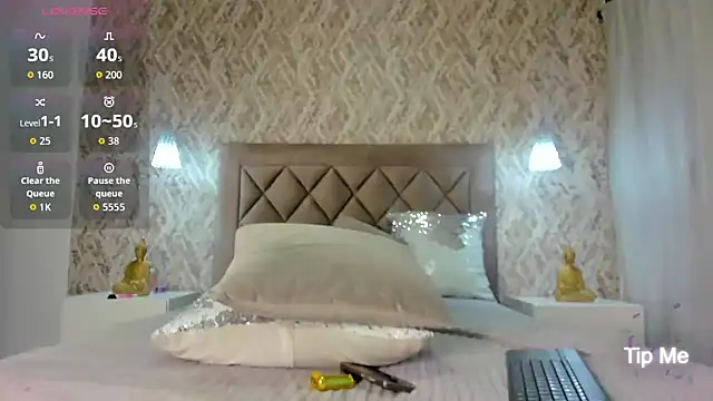 Lily cooperr online show from October 5, 12:11 am