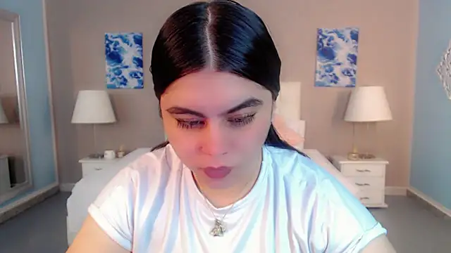 maddissonivanova online show from March 12, 7:30 pm