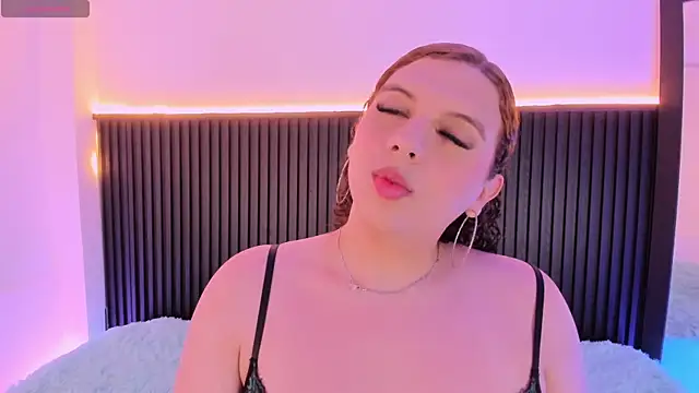 catleya noire online show from March 11, 1:04 pm