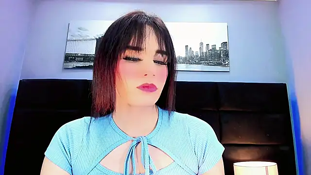 Snapshot of Valeria_Rouss chatting on October 23, 1:15 pm Valeria Rouss online show from October 23, 1:15 pm