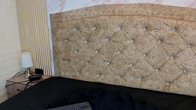 AnastasiaColeman online show from February 10, 11:01 pm