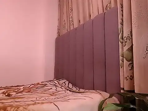 saara johnson496 online show from April 22, 10:11 am