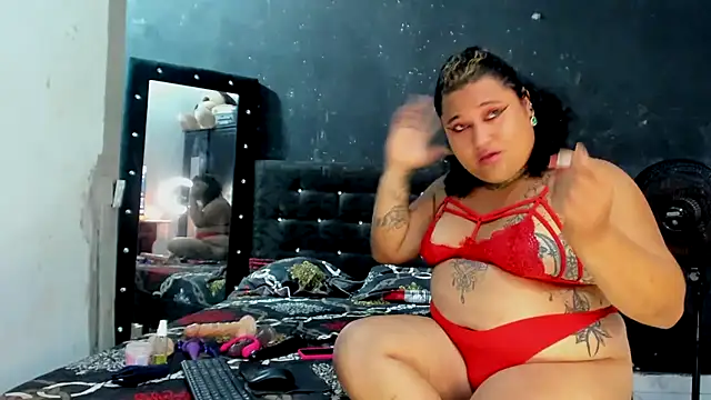 Kat Valen online show from November 10, 9:49 pm