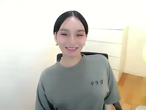 holly tabby online show from September 14, 9:52 pm