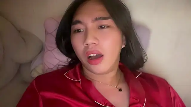 kat mire online show from April 4, 9:34 pm