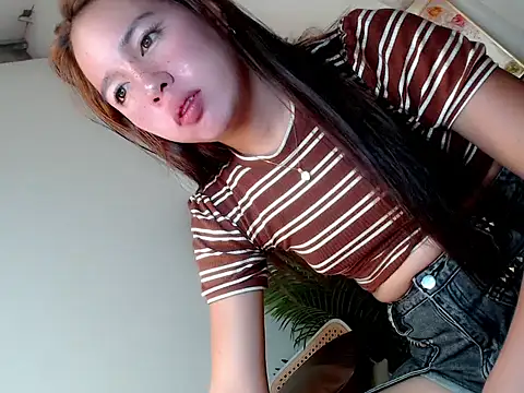 kimbratx online show from April 20, 11:17 pm