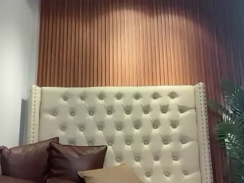 universal slutt online show from February 24, 11:31 pm