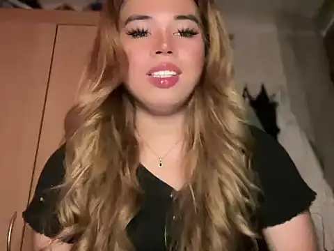 goddessofalltime online show from April 16, 1:28 am