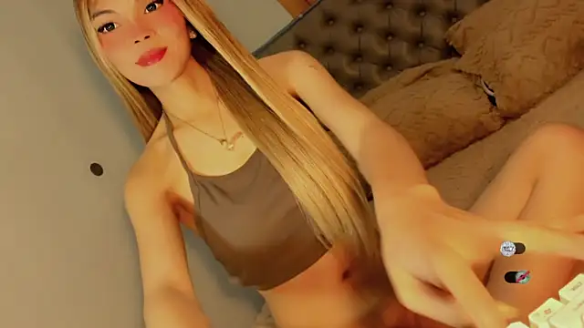 bella enchantra online show from December 2, 10:35 pm