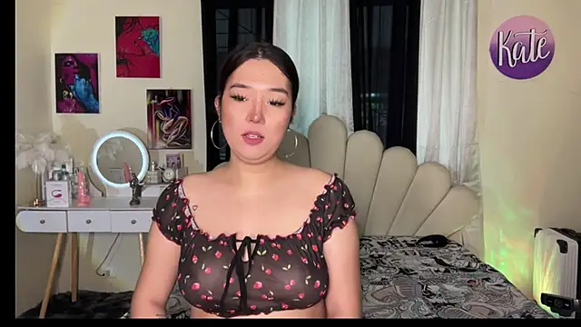 KateMadness online show from March 6, 1:11 am