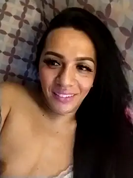 enoria1992 online show from April 18, 7:32 am