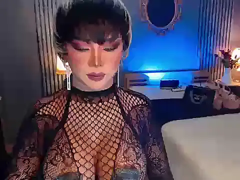 xAuroraRobinsx online show from November 2, 9:18 am