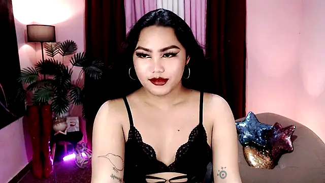 Unique Maya online show from November 12, 9:19 am