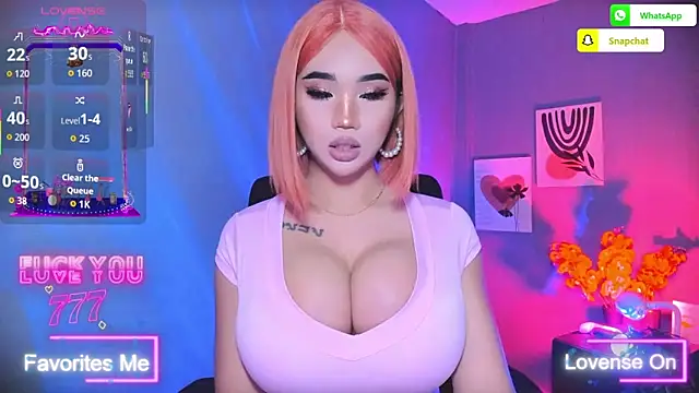 TriciaCumLoader online show from March 11, 5:50 pm